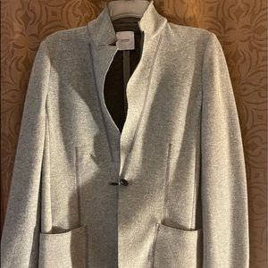Grey Cashmere Agnona Blazer. Purchased in Italy. Worn 1 time. Steamed cleaned.